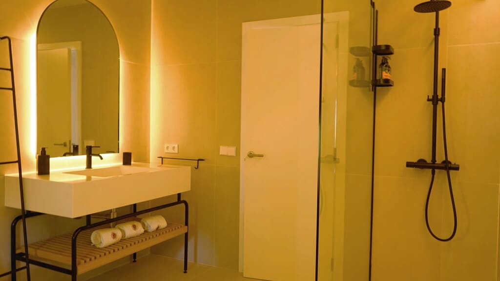 3 bedroom Finca/Country House for rent in Canyamel with garage - € 4,300 (Ref: 9758712)