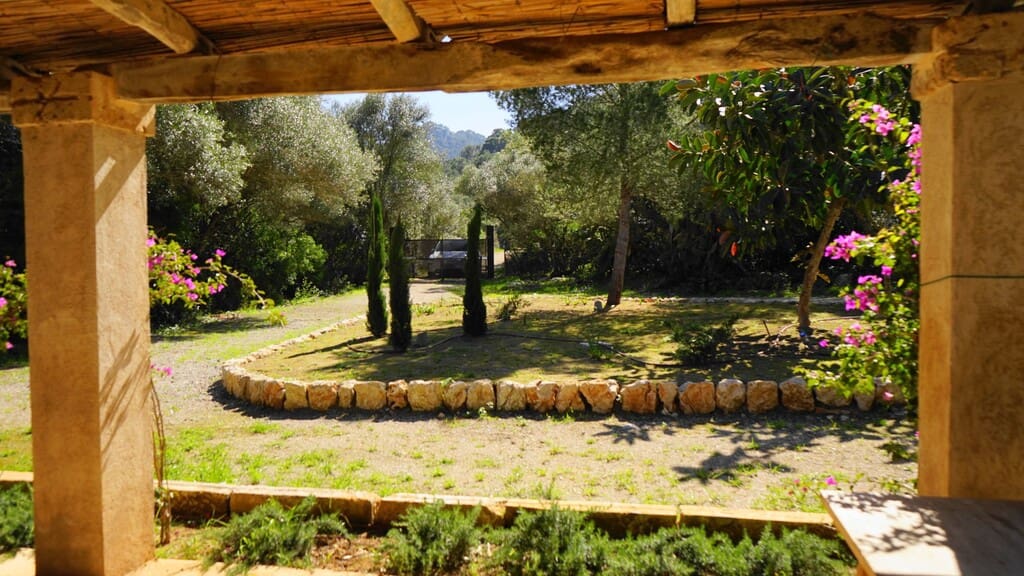 3 bedroom Finca/Country House for rent in Canyamel with garage - € 4,300 (Ref: 9758712)
