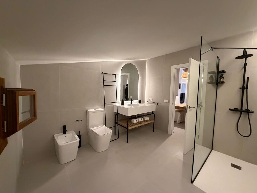 3 slaapkamer Finca/Landhuis te huur in Canyamel met zwembad garage - € 3.500 (Ref: 9758712)