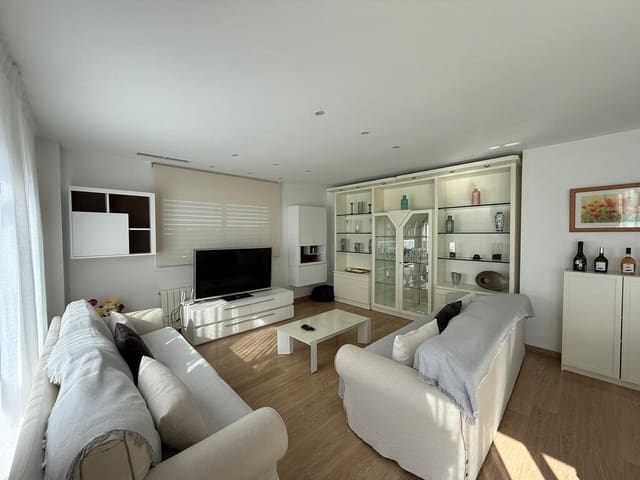 2 quarto Apartamento para arrendar em Cala Millor, Son Servera com piscina - 2 800 € (Ref: 9786771)