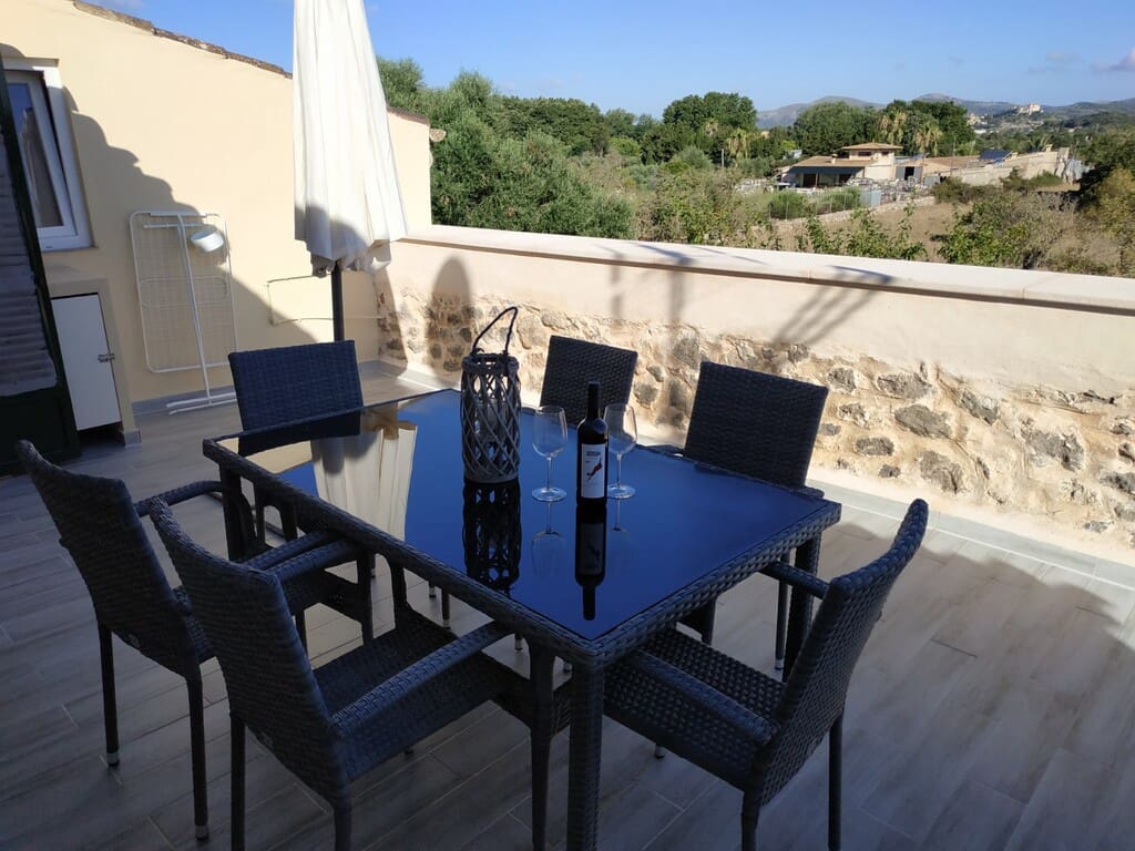 Finca/Maison de Campagne de 4 chambres à louer à Arta avec piscine - 2 500 € (Ref: 9788244)