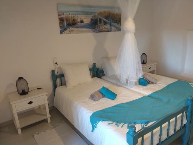 Finca/Maison de Campagne de 4 chambres à louer à Artà avec piscine - 2 500 € (Ref: 9788244)