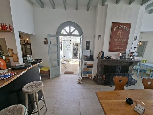 Restaurant/Bar à louer à Artà - 2 100 € (Ref: 9788245)