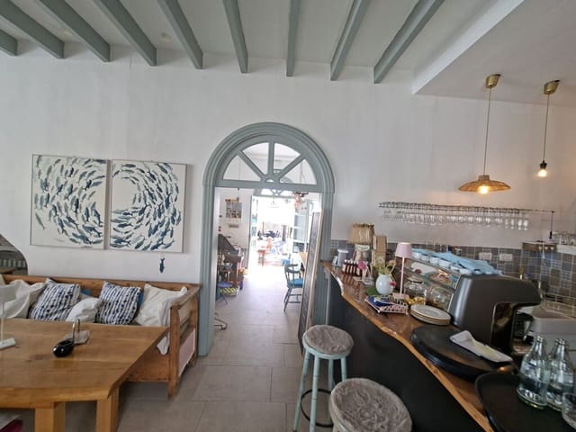 Restaurant/Bar à louer à Artà - 2 100 € (Ref: 9788245)