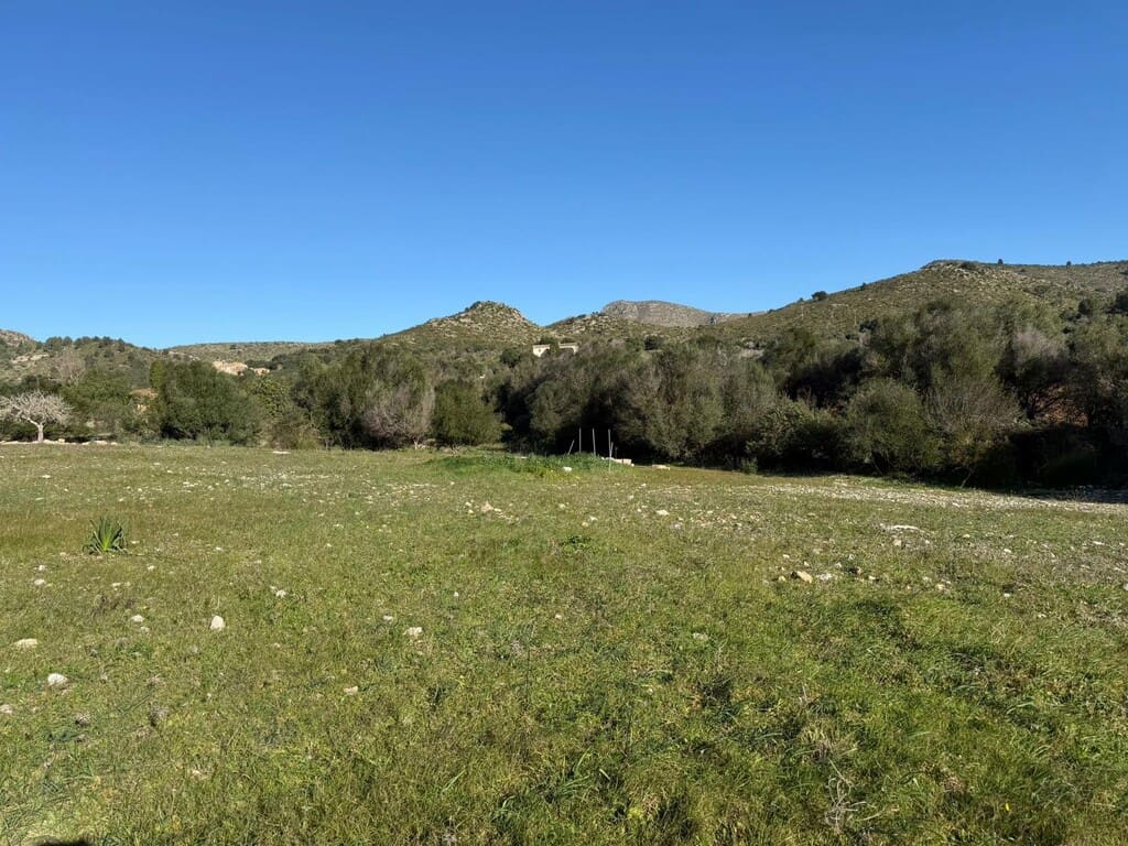 Finca/Landehus til salg i Arta - € 350.000 (Ref: 9796847)