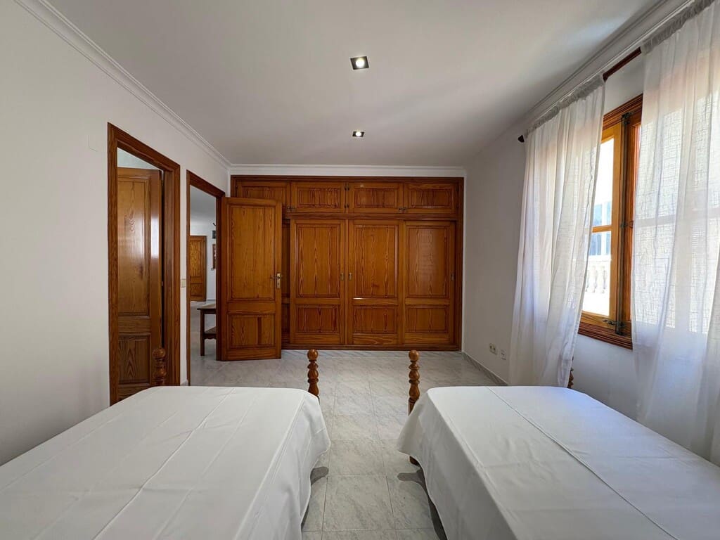 3 camera da letto Appartamento da affittare in Cala Ratjada - 2.000 € (Rif: 9805304)