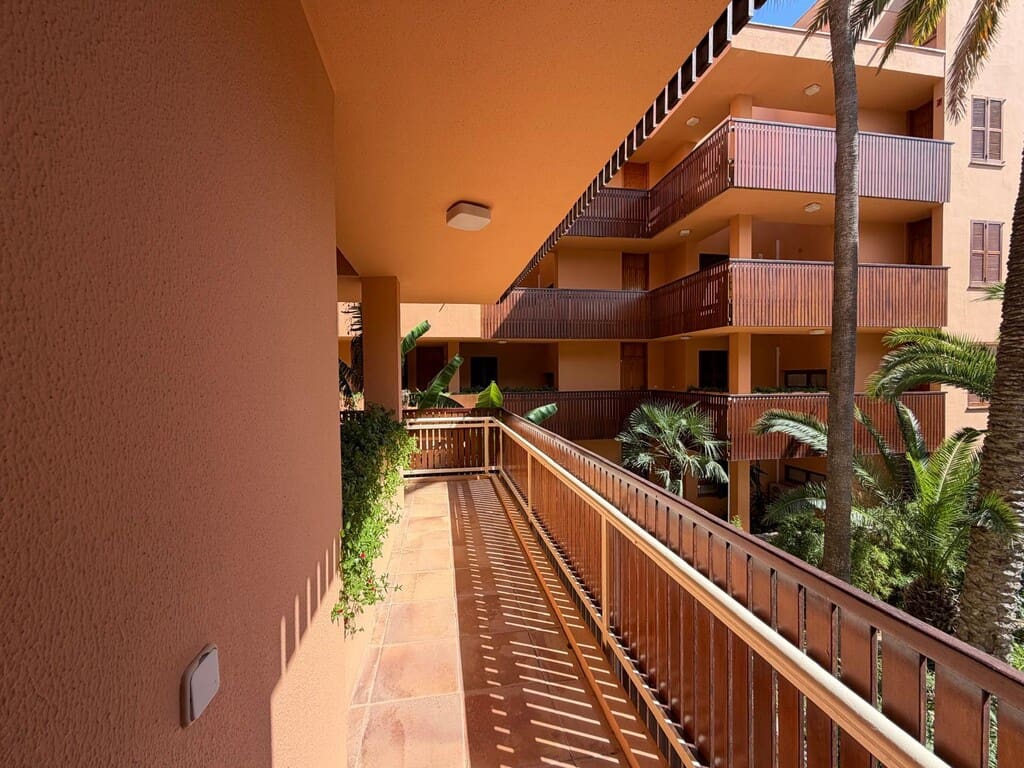 2 bedroom Apartment for rent in Cala Bona with pool - € 1,500 (Ref: 9880732)