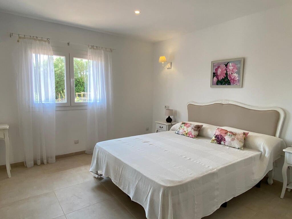 5 sypialnia Finka/Dom wiejski do wynajęcia w Arta z basenem - 4 700 € (Ref: 9899012)