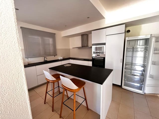 4 slaapkamer Finca/Landhuis te huur in Sant Llorenç des Cardassar met zwembad garage - € 3.000 (Ref: 9906812)