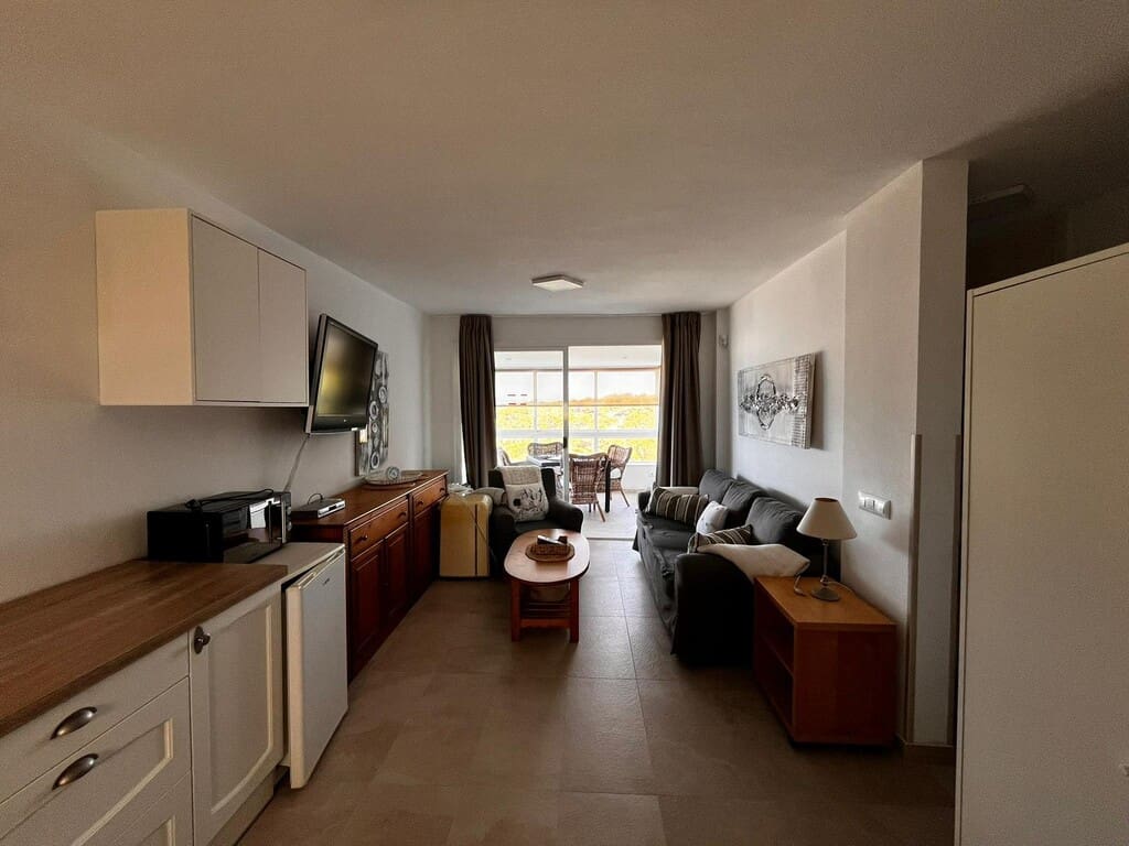 2 sovrum Lägenhet att hyra i Cala Millor med pool - 1 500 € (Ref: 9924267)