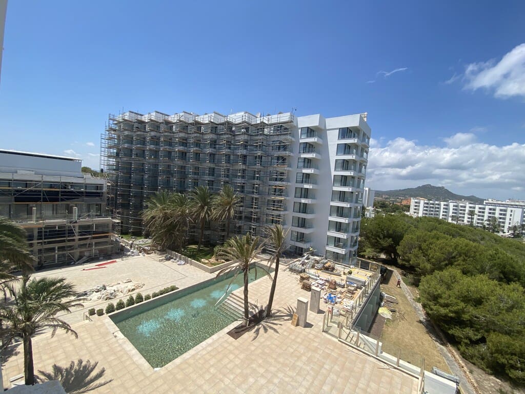 2 sovrum Lägenhet att hyra i Cala Millor med pool - 1 500 € (Ref: 9924267)