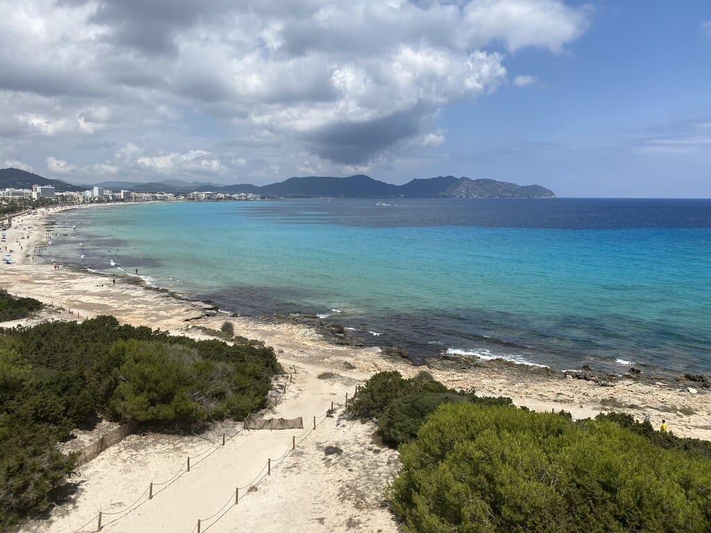 2 sovrum Lägenhet att hyra i Cala Millor med pool - 1 500 € (Ref: 9924267)