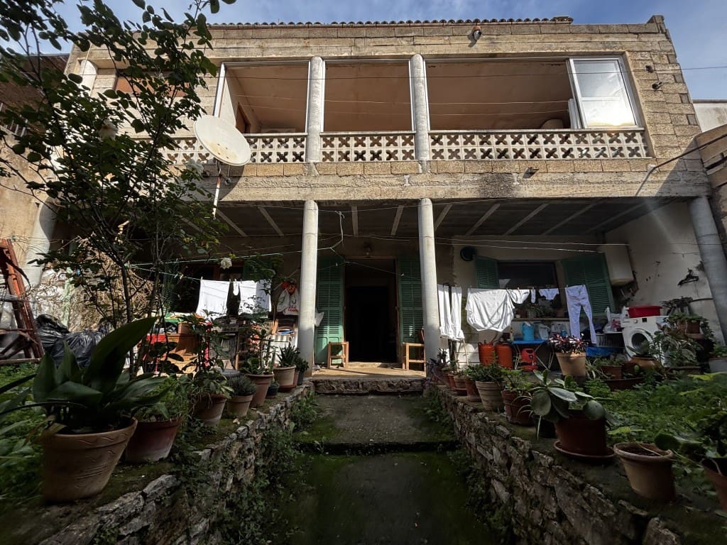 9 slaapkamer Huis te koop in Arta - € 585.000 (Ref: 9953885)