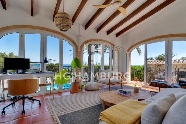 4 Zimmer Villa zu verkaufen in Javea / Xàbia mit Pool Garage - 1.495.000 € (Ref: 10124967)