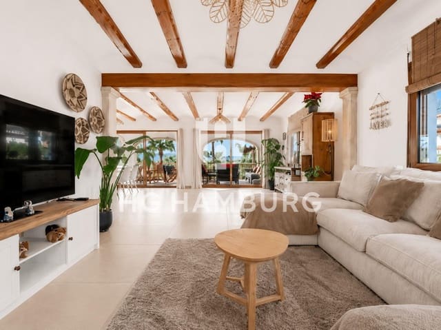 6 sypialnia Willa na sprzedaż w Javea / Xàbia z basenem garażem - 2 250 000 € (Ref: 10163318)