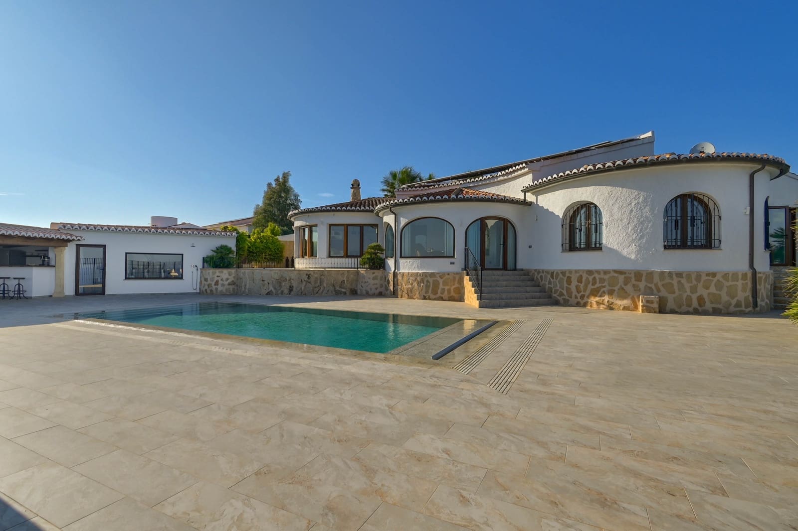 4 bedroom Villa for sale in Javea / Xabia with pool garage - € 5,500,000 (Ref: 9578986)