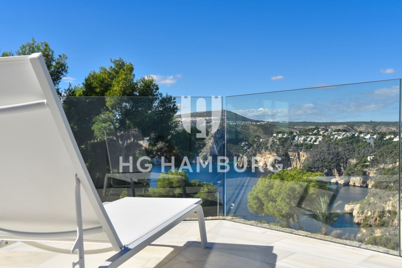 6 bedroom Villa for sale in Javea / Xabia with pool garage - € 6,900,000 (Ref: 9578987)