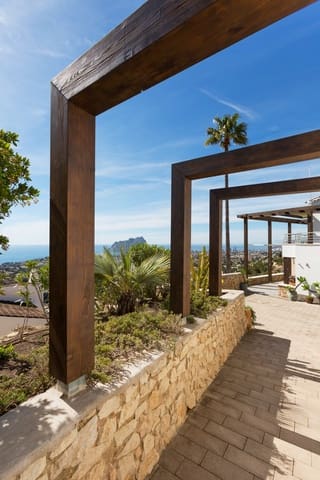 4 sovrum Villa till salu i Benissa med pool garage - 1 750 000 € (Ref: 9578988)