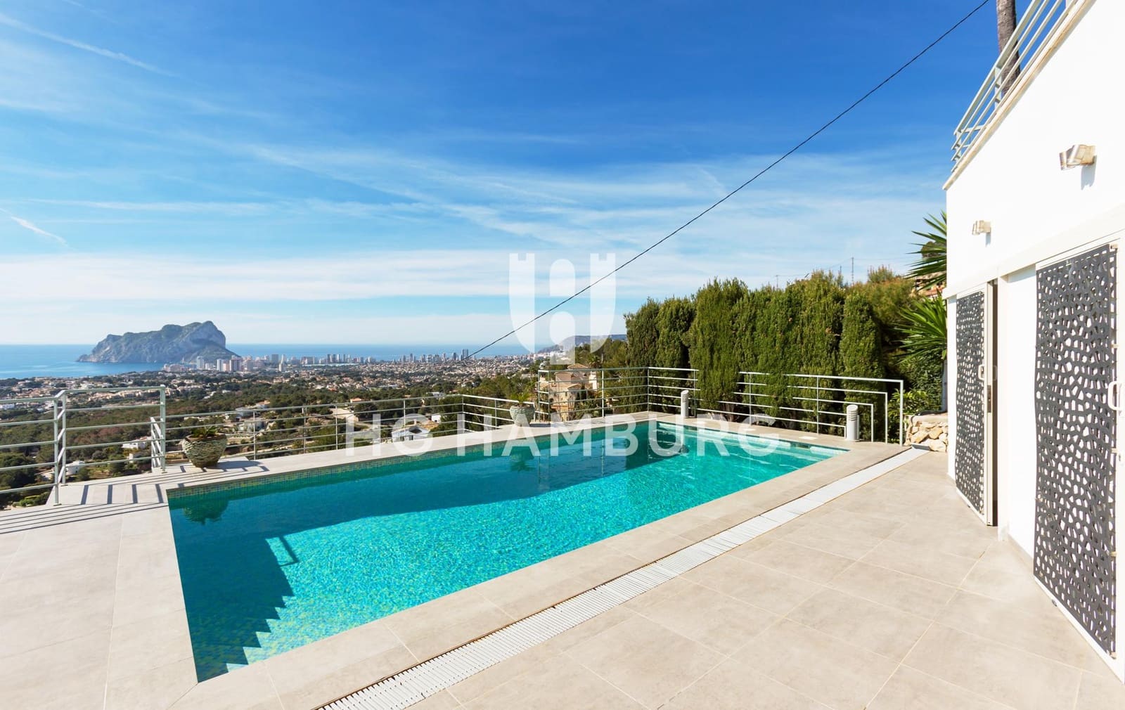 4 bedroom Villa for sale in Benissa with pool garage - € 1,750,000 (Ref: 9578988)