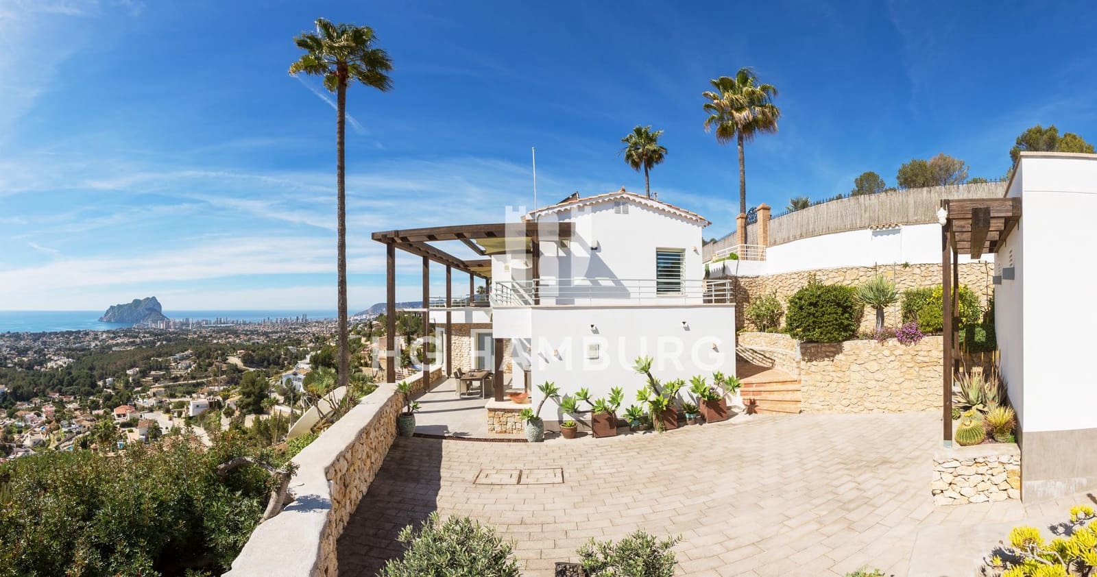 4 bedroom Villa for sale in Benissa with pool garage - € 1,750,000 (Ref: 9578988)