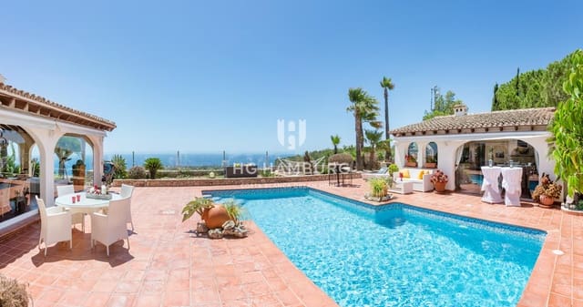 4 chambre Villa/Maison à vendre à Teulada-Moraira avec piscine garage - 2 495 000 € (Ref: 9579988)