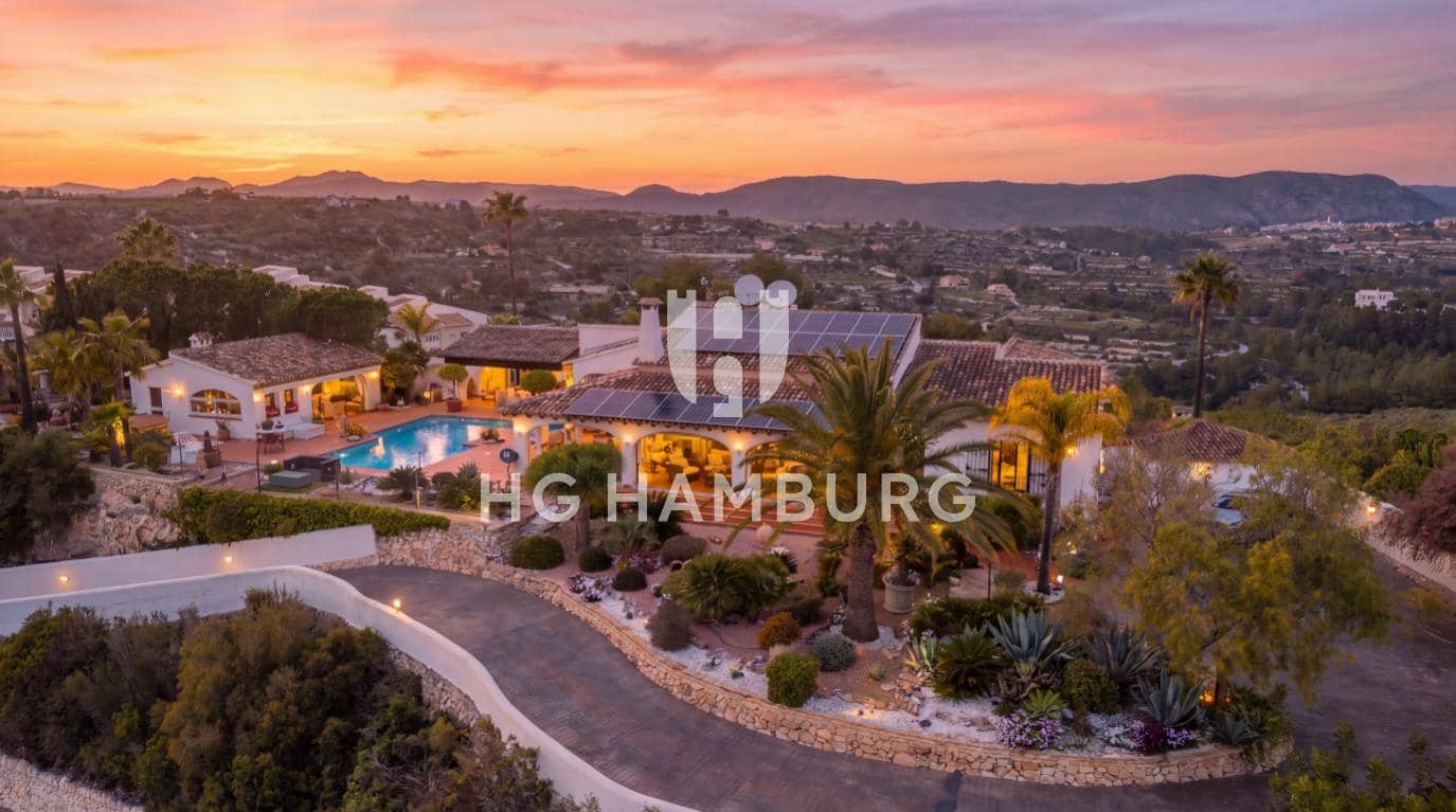 4 sypialnia Willa na sprzedaż w Teulada-Moraira z basenem garażem - 2 495 000 € (Ref: 9579988)