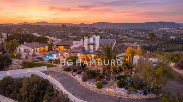 4 chambre Villa/Maison à vendre à Teulada-Moraira avec piscine garage - 2 495 000 € (Ref: 9579988)