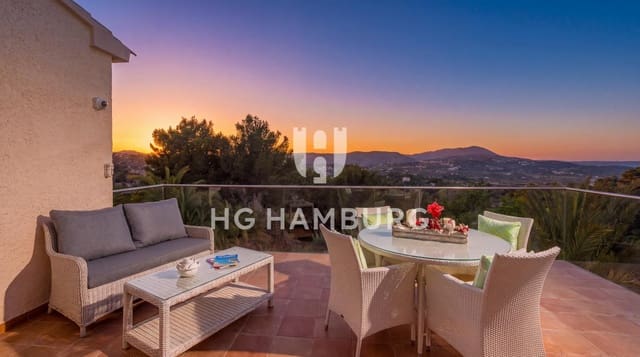 4 chambre Villa/Maison à vendre à Teulada-Moraira avec piscine garage - 2 495 000 € (Ref: 9579988)
