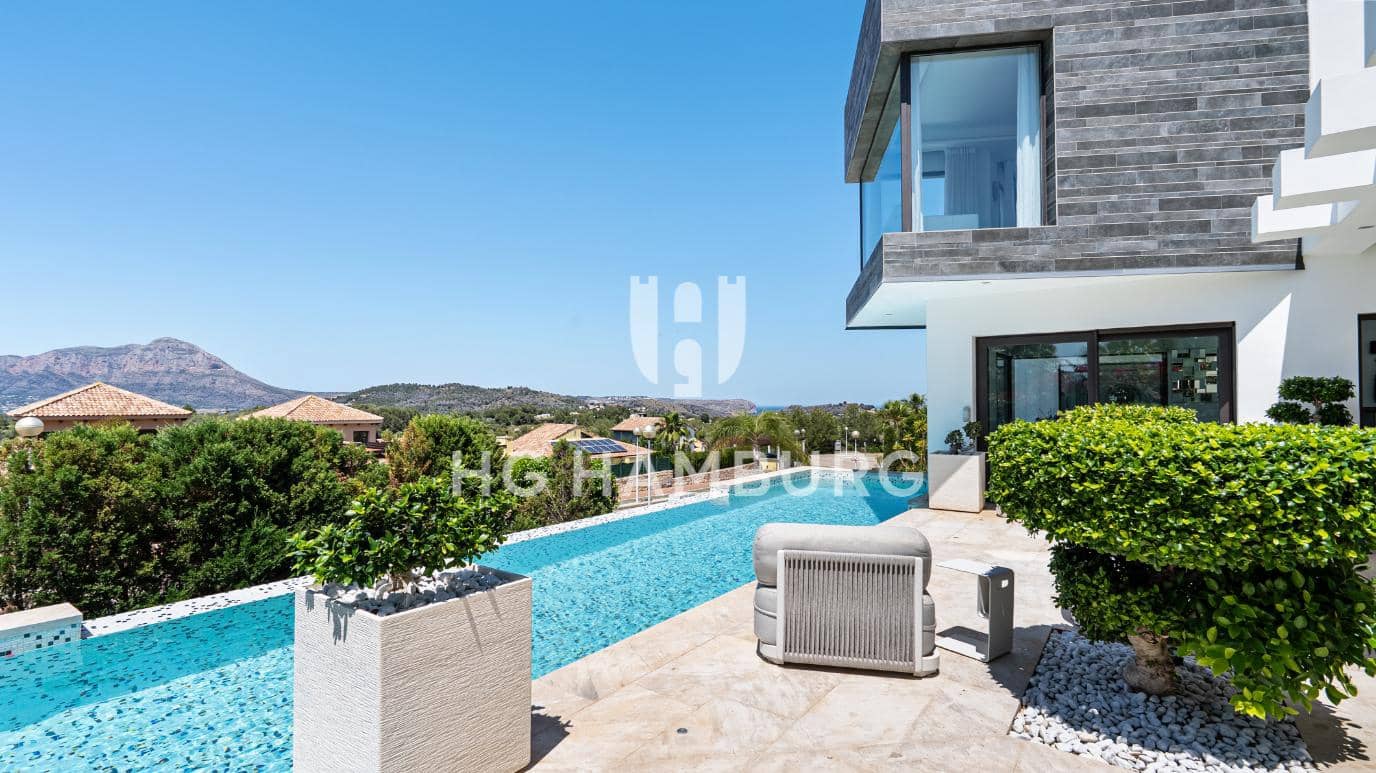 5 soverom Villa til salgs i Javea / Xabia med svømmebasseng garasje - € 2 350 000 (Ref: 9579991)