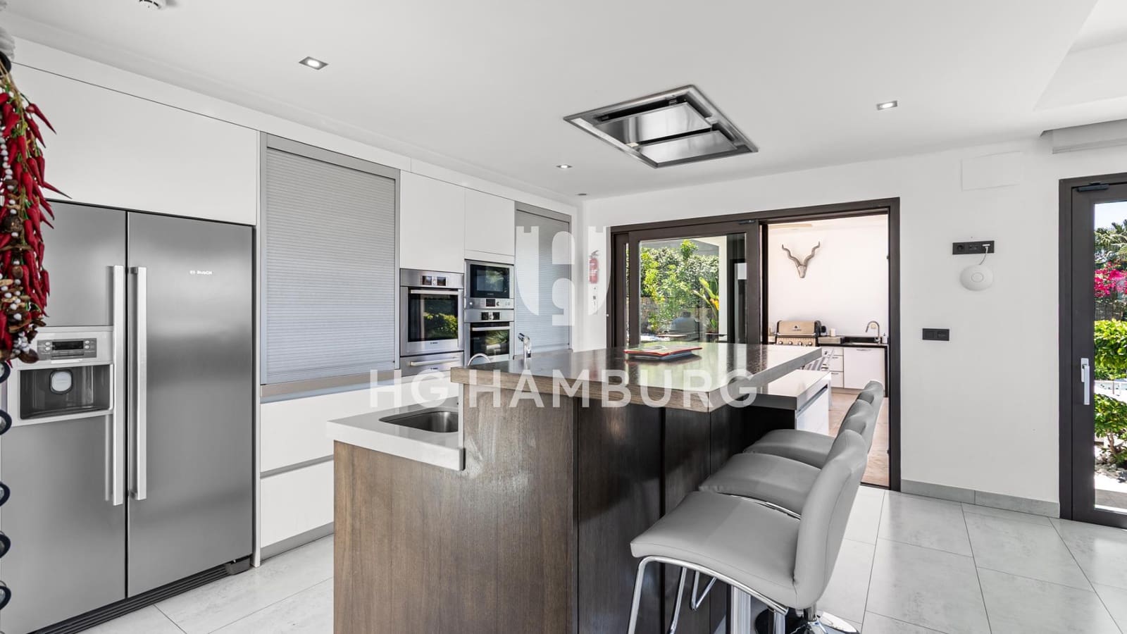 5 soverom Villa til salgs i Javea / Xabia med svømmebasseng garasje - € 2 350 000 (Ref: 9579991)