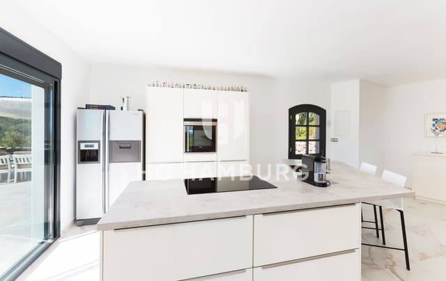 5 quarto Moradia para venda em Benissa com piscina garagem - 2 480 000 € (Ref: 9579996)