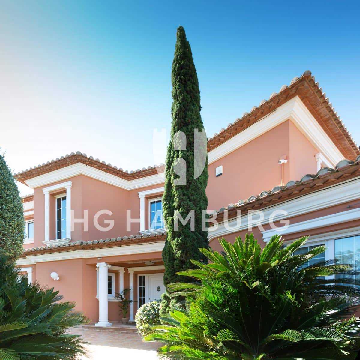 7 bedroom Villa for sale in Denia with pool - € 1,990,000 (Ref: 9584560)