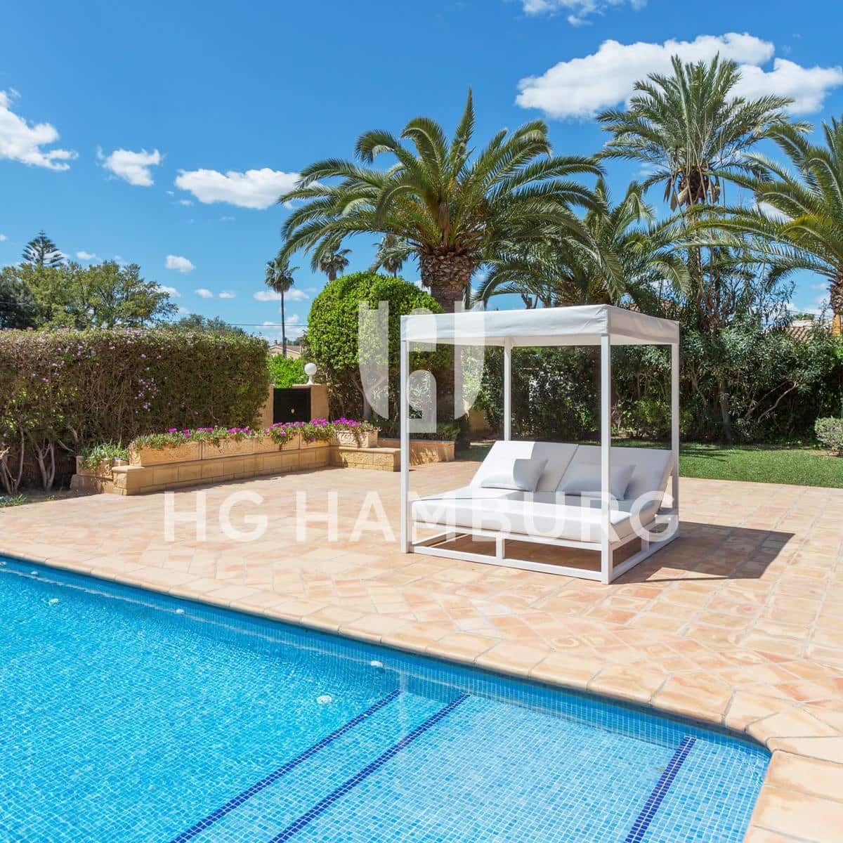 7 bedroom Villa for sale in Denia with pool - € 1,990,000 (Ref: 9584560)