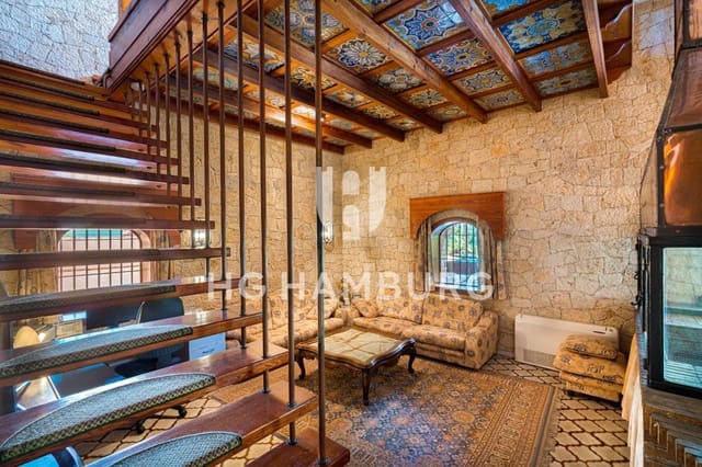 5 camera da letto Villa in vendita in Dénia con piscina garage - 2.950.000 € (Rif: 9584647)