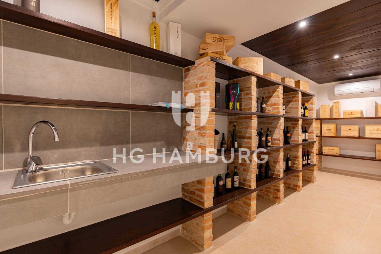 3 bedroom Villa for sale in Teulada-Moraira with pool garage - € 2,400,000 (Ref: 9587989)