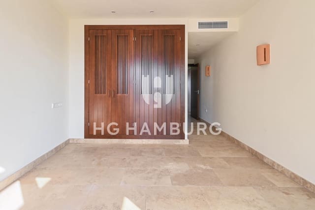 Chalet de 4 habitaciones en Teulada-Moraira en venta con piscina garaje - 2.995.000 € (Ref: 9587993)