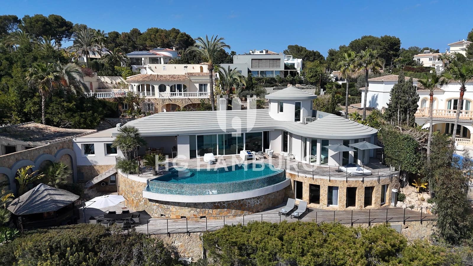 Chalet de 4 habitaciones en Teulada-Moraira en venta con piscina garaje - 4.500.000 € (Ref: 9588273)