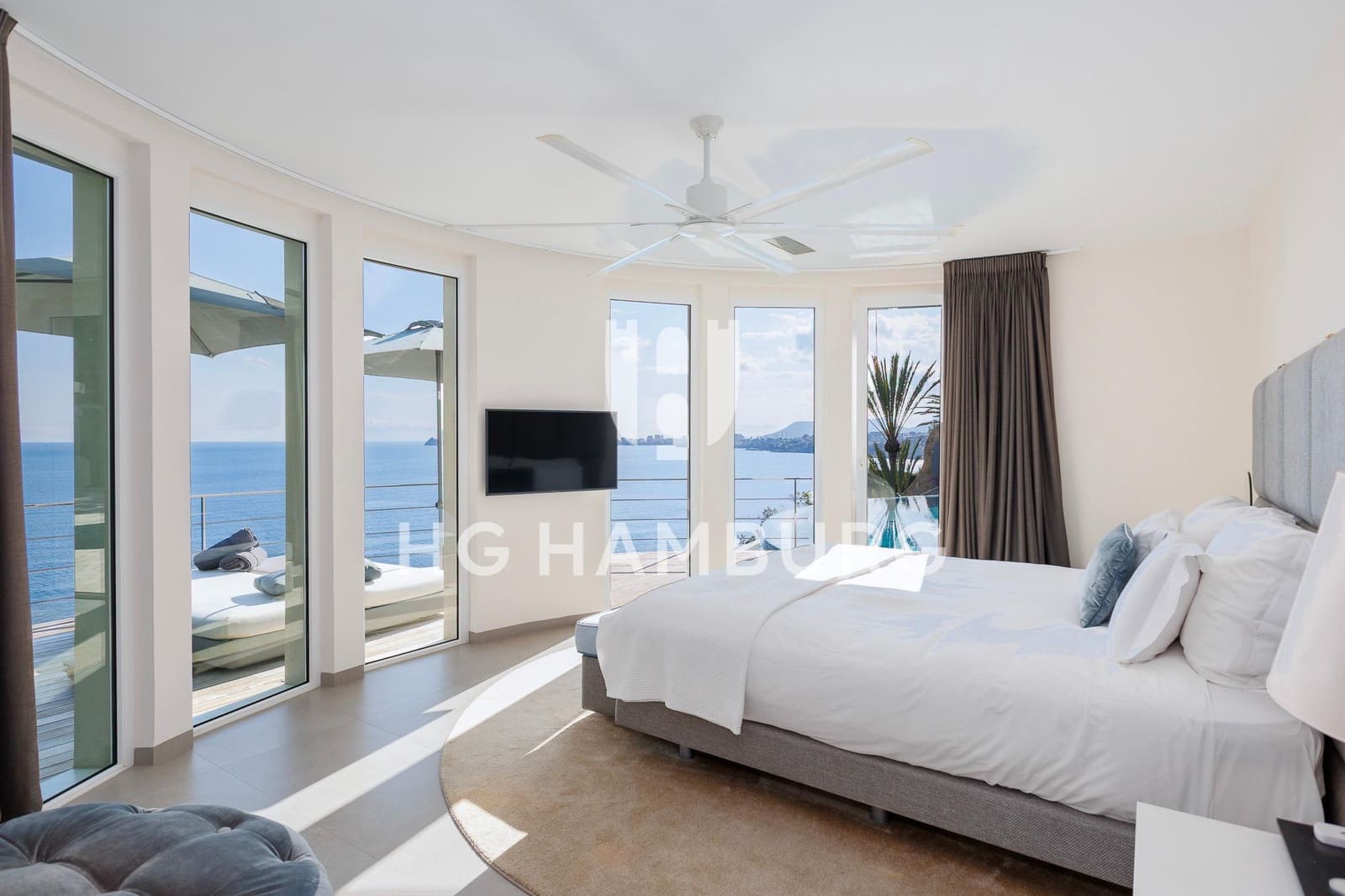 Chalet de 4 habitaciones en Teulada-Moraira en venta con piscina garaje - 4.500.000 € (Ref: 9588273)