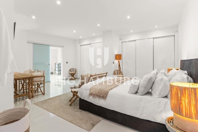 5 slaapkamer Villa te koop in Benissa met zwembad garage - € 3.500.000 (Ref: 9588309)