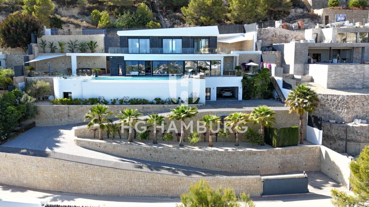 5 bedroom Villa for sale in Benissa with pool garage - € 3,500,000 (Ref: 9588309)