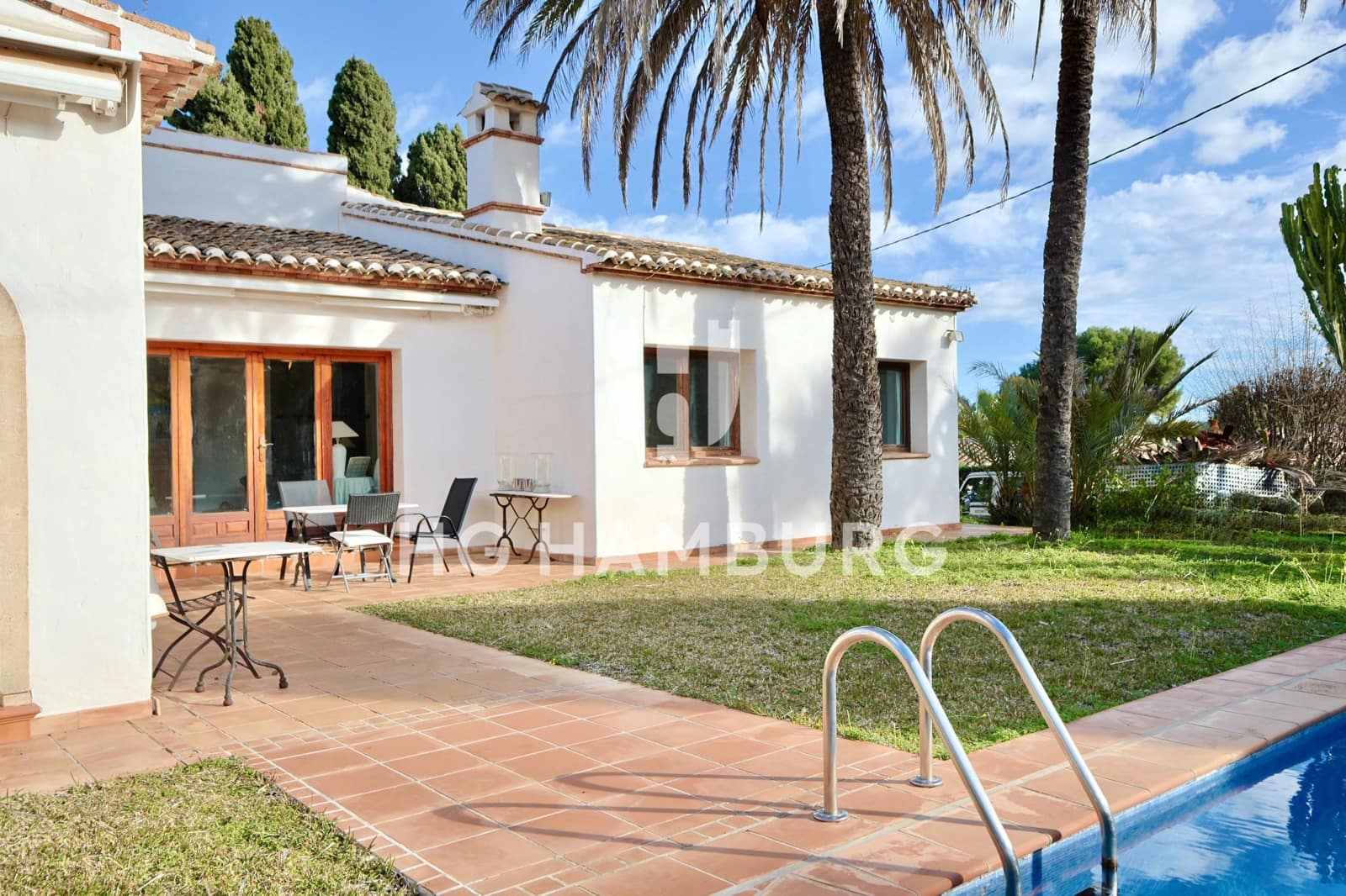 Chalet de 3 habitaciones en Javea / Xàbia en venta con piscina - 895.000 € (Ref: 9592157)