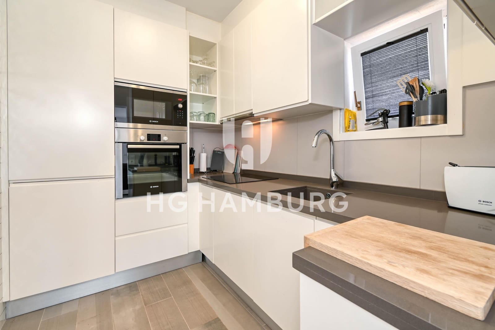 6 makuuhuone Huvila myytävänä paikassa Benissa mukana uima-altaan 
autotalli - 3 900 000 € (Ref: 9627918)