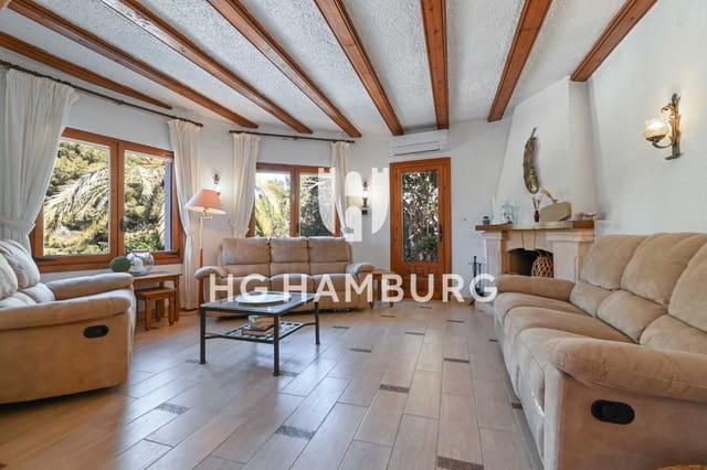 4 soverom Villa til salgs i Javea / Xàbia med svømmebasseng - € 690 000 (Ref: 9645903)