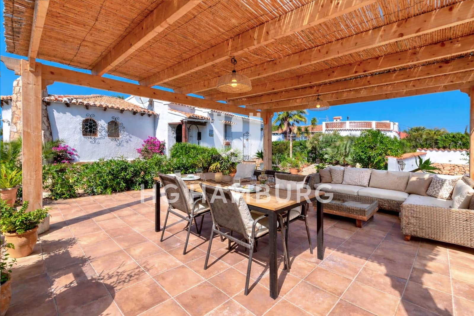 Chalet de 2 habitaciones en Javea / Xàbia en venta con piscina - 995.000 € (Ref: 9664051)