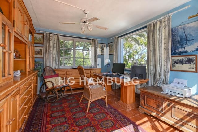 Chalet de 4 habitaciones en Javea / Xàbia en venta con piscina - 870.000 € (Ref: 9733725)