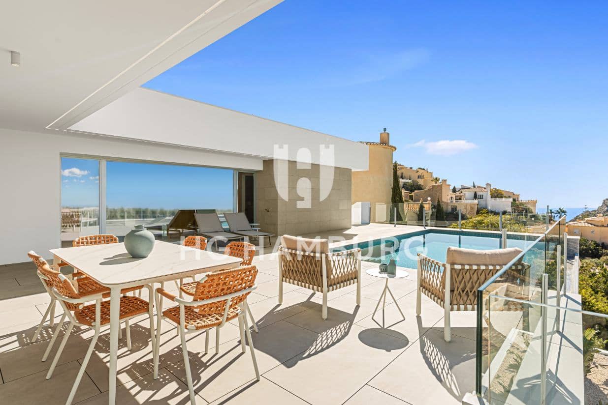 4 bedroom Villa for sale in Cumbre del Sol with pool garage - € 1,300,000 (Ref: 9733764)