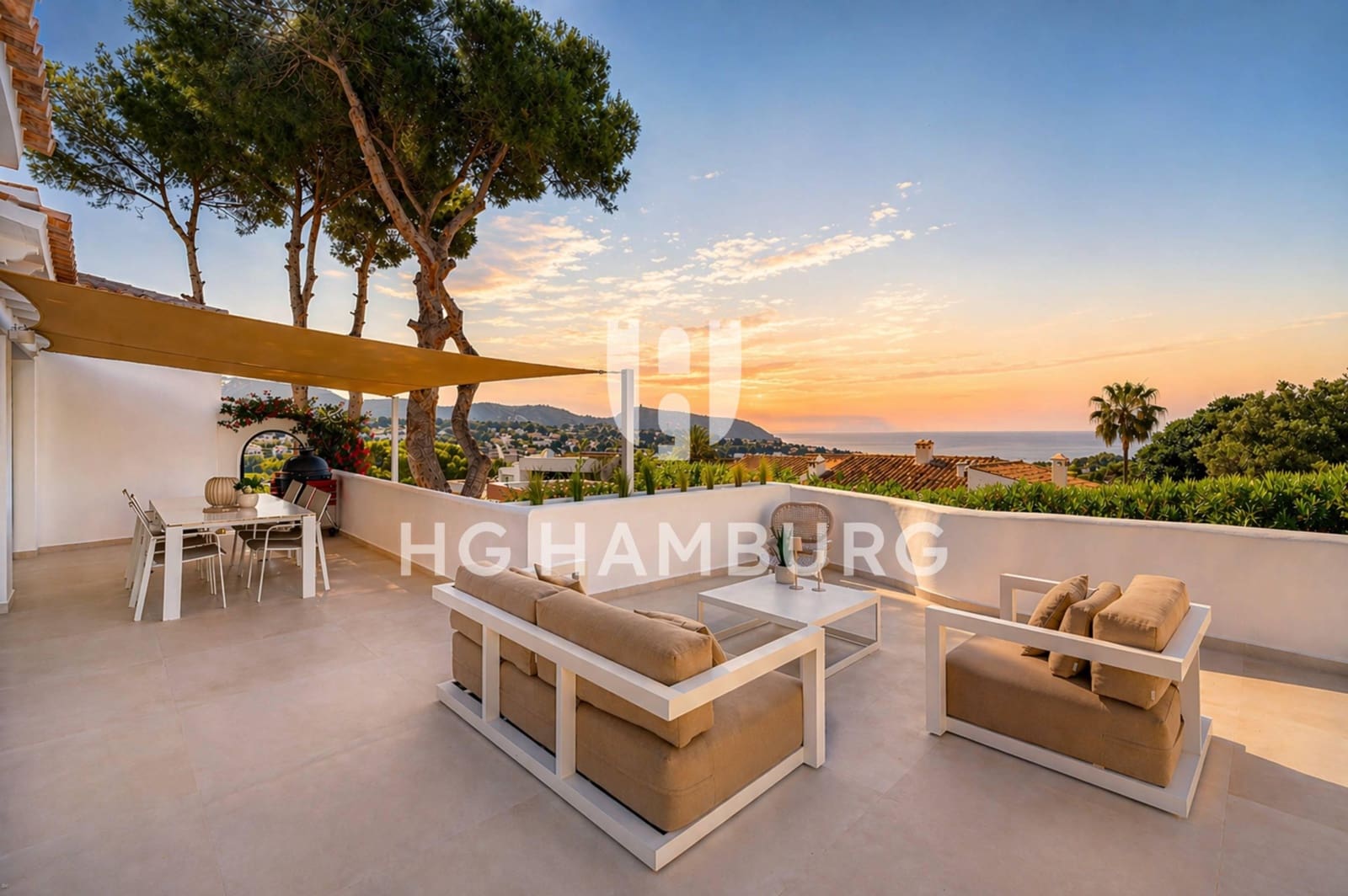 4 bedroom Villa for sale in Moraira with pool garage - € 1,395,000 (Ref: 9882401)