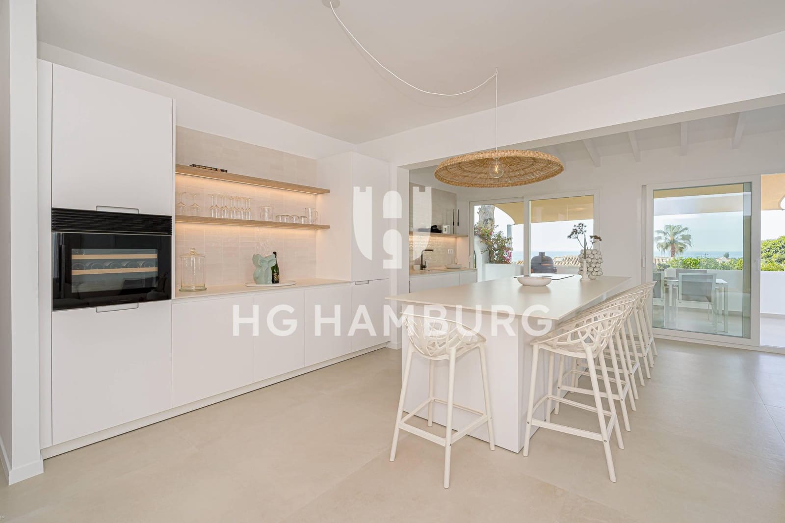 4 bedroom Villa for sale in Moraira with pool garage - € 1,395,000 (Ref: 9882401)