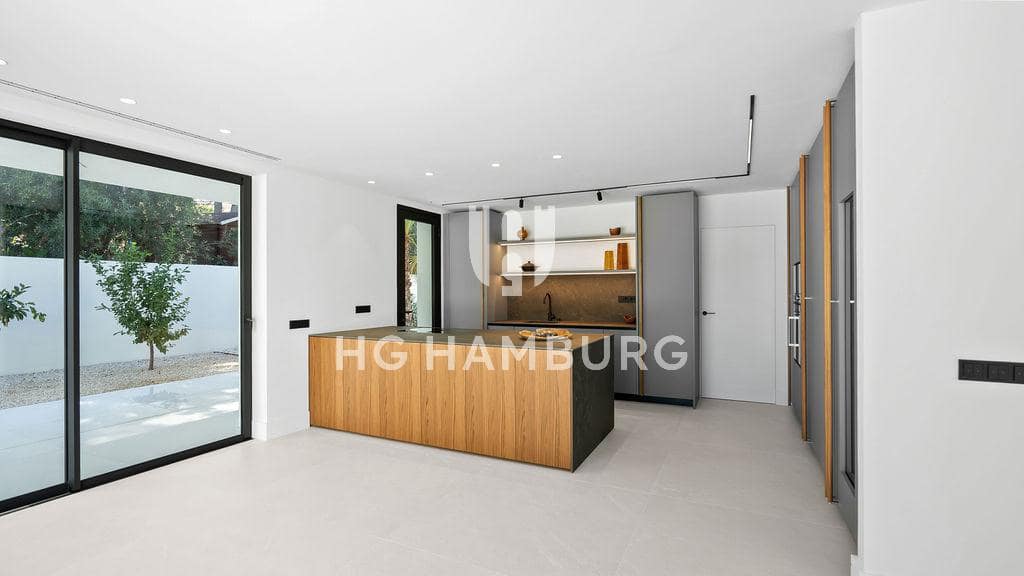4 Zimmer Villa zu verkaufen in Moraira mit Pool Garage - 2.850.000 € (Ref: 9956120)