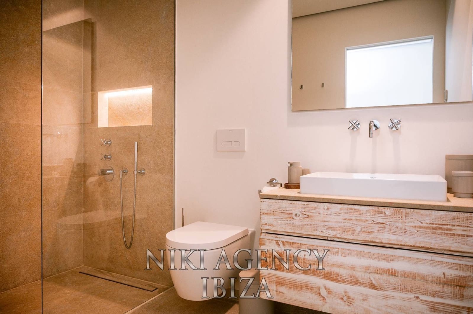 2 bedroom Apartment for sale in Ibiza / Eivissa town with pool garage - € 1,875,000 (Ref: 10002580)